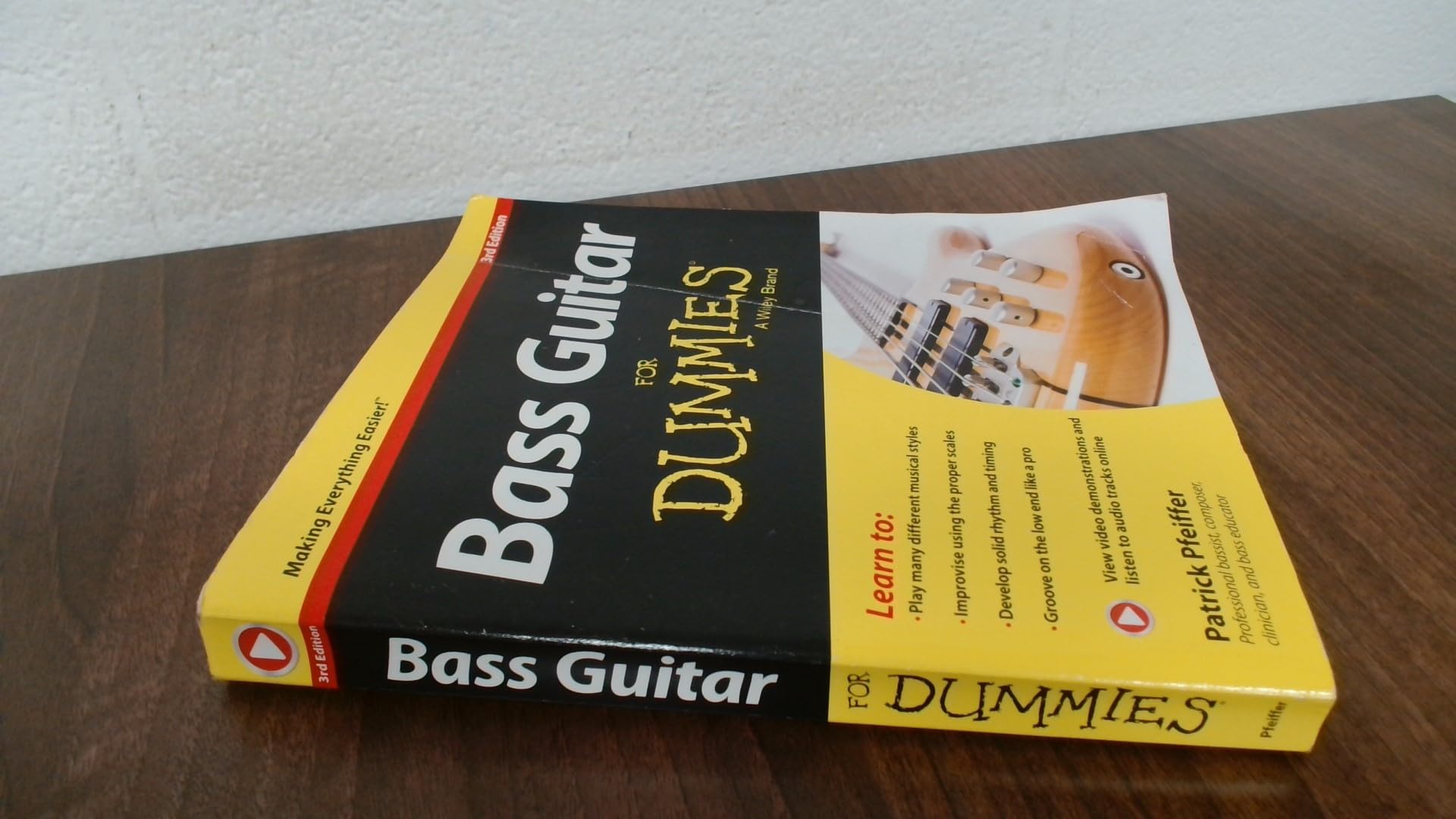 Bass Guitar For Dummies (For Dummies Series)