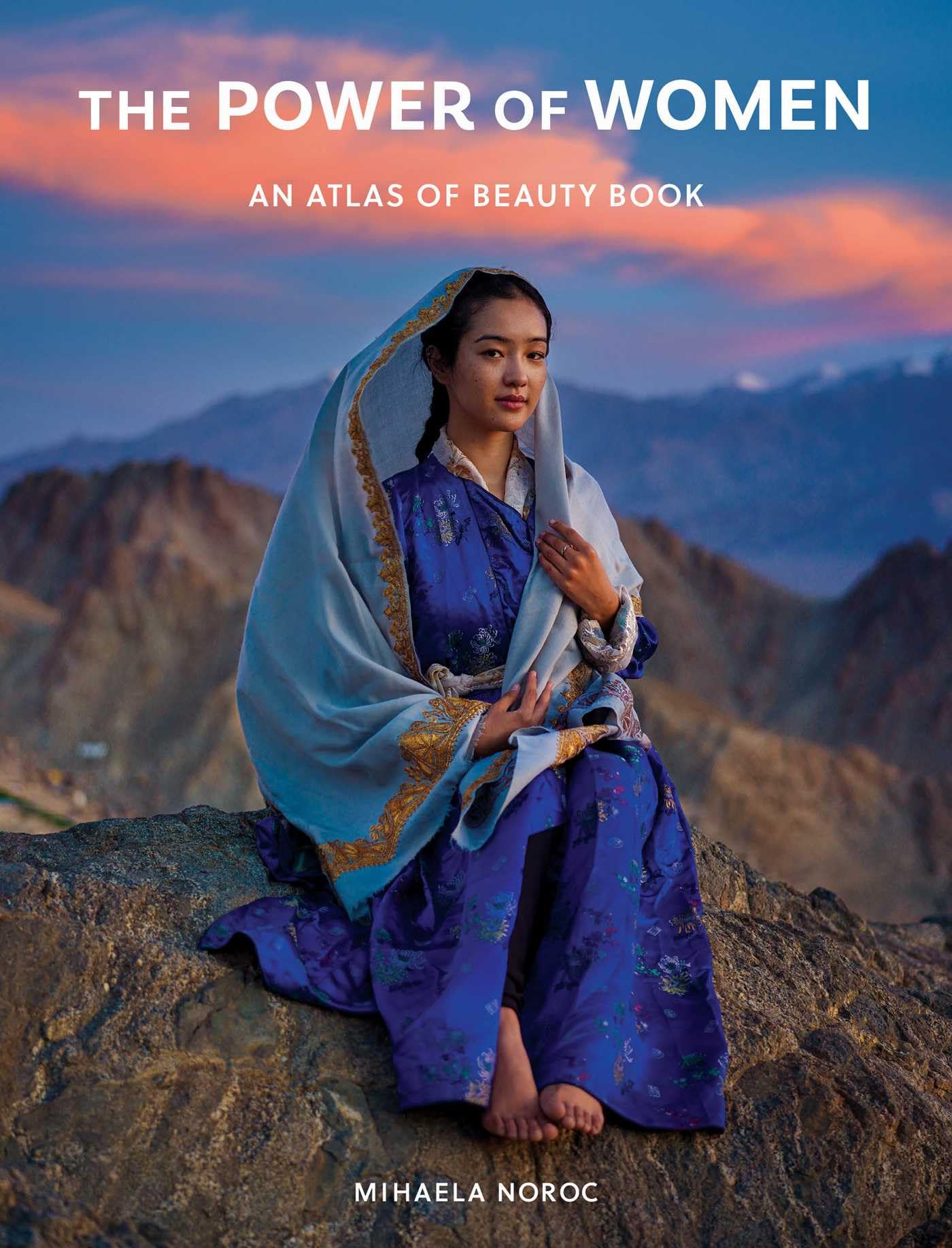 POWER OF WOMEN AN ATLAS OF BEAUTY BOOK