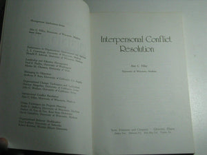 Interpersonal Conflict Resolution (Management Applications Series),Used