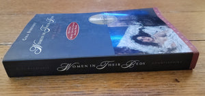 Women in Their Beds: New and Selected Stories,Used