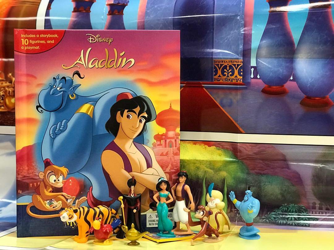 Disney Aladdin My Busy Books  Storybook, 10 Figurines, Playmat