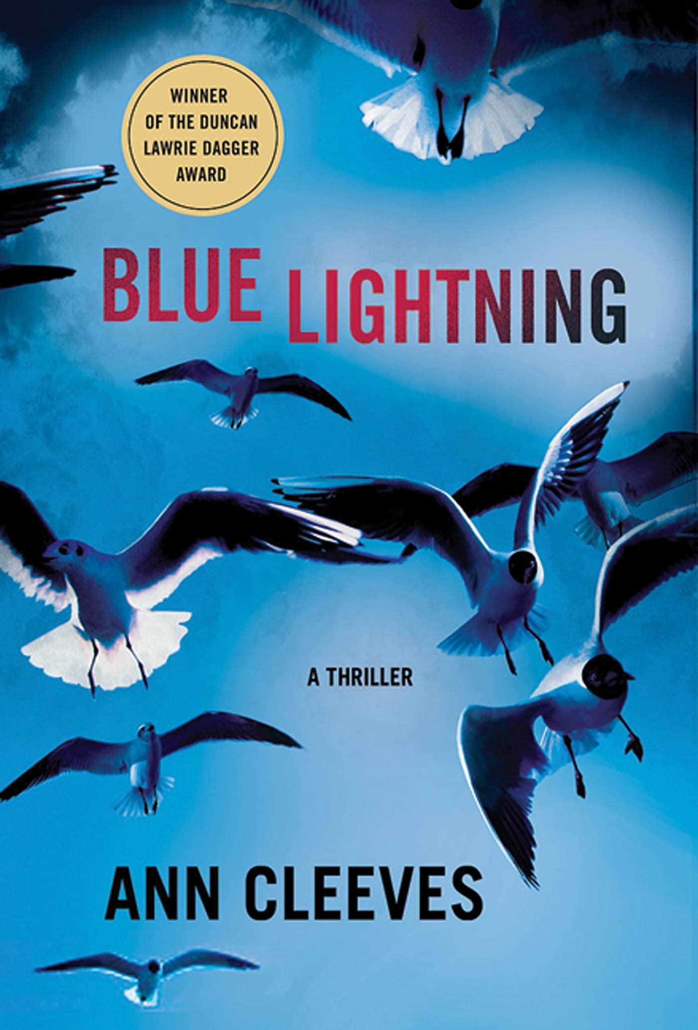 Blue Lightning: A Thriller (Shetland Island Mysteries, 4),New