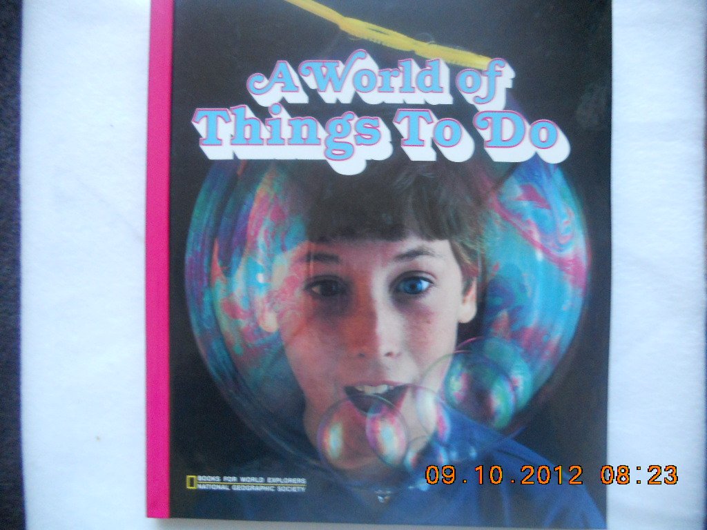 A World of Things to Do (Books for World Explorers),Used