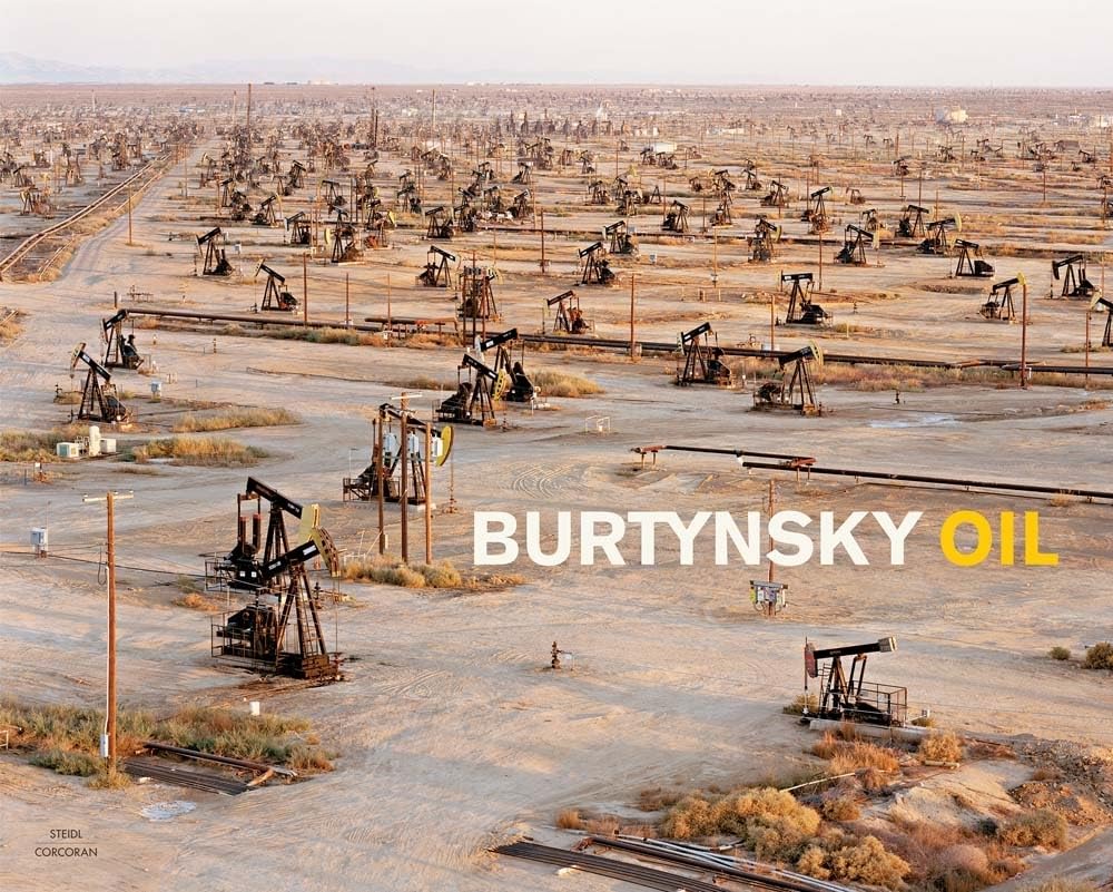 Edward Burtynsky: Oil,New
