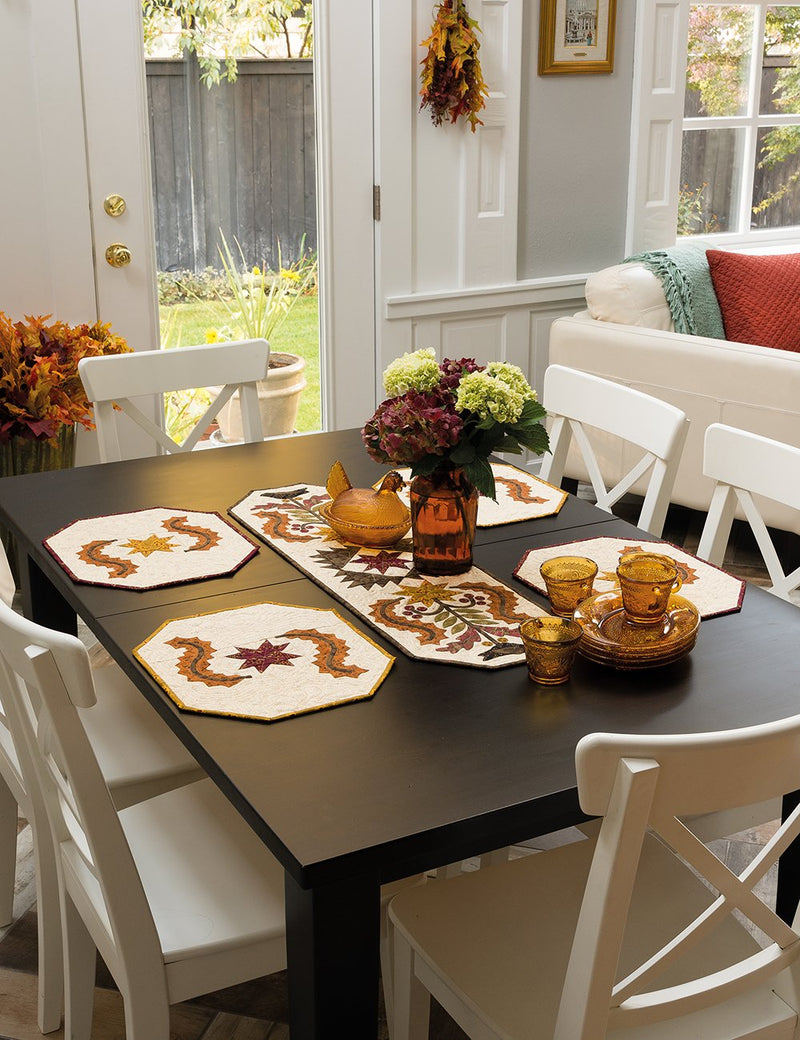 Simple Harvest: A Bounty of Scrappy Quilts and More,Used