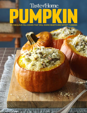 Taste of Home Pumpkin Mini Binder: 101 Delicious Dishes that Celebrate Fall's Favorite Flavor (TOH Mini Binder),Used