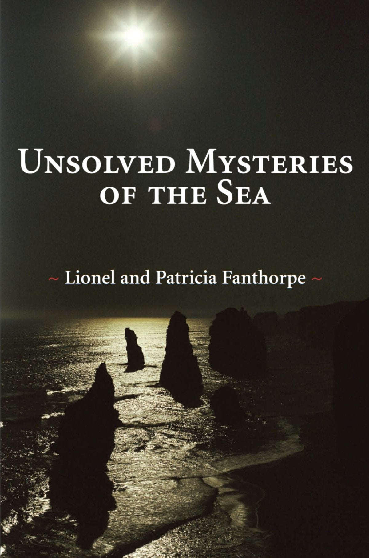 Unsolved Mysteries of the Sea (Mysteries and Secrets, 9),Used