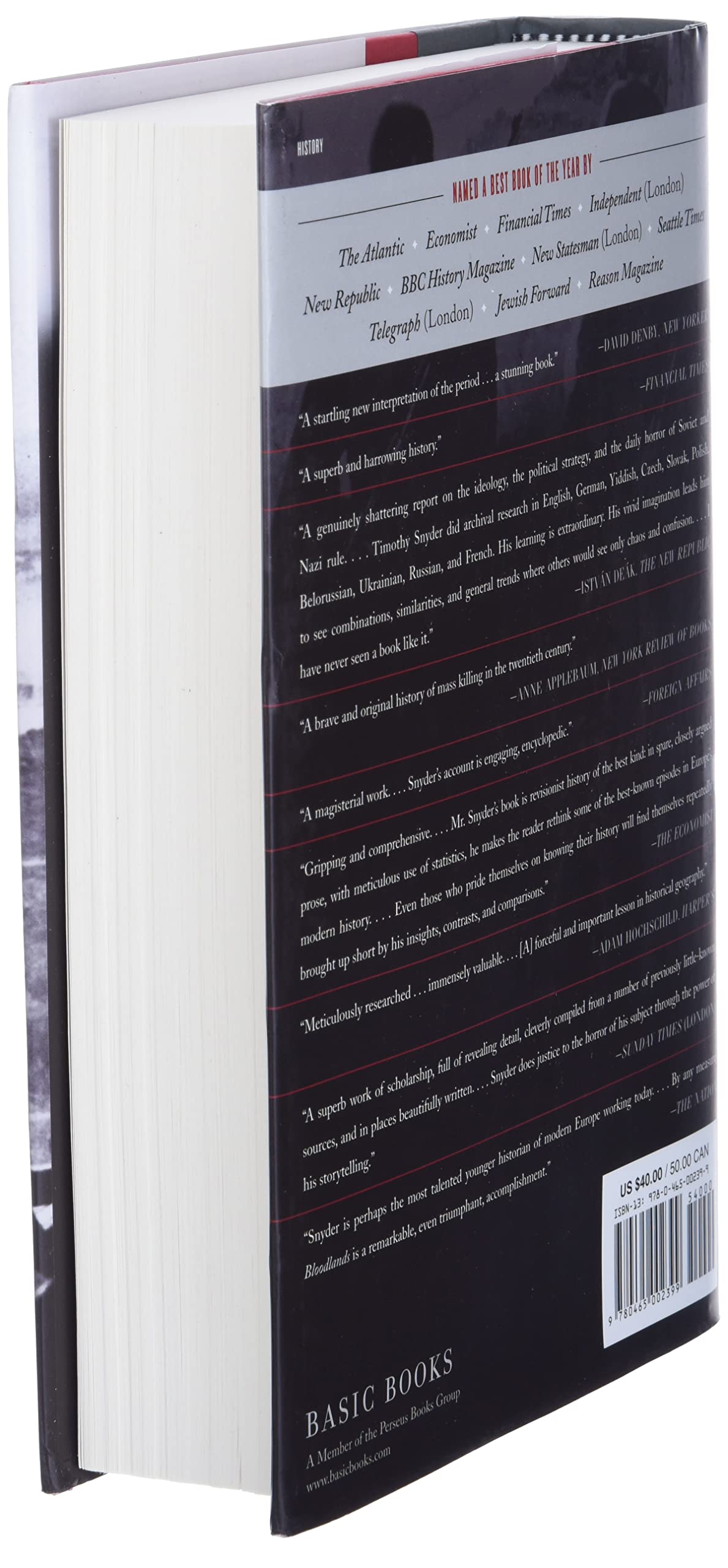 Bloodlands: Europe Between Hitler and Stalin,Used