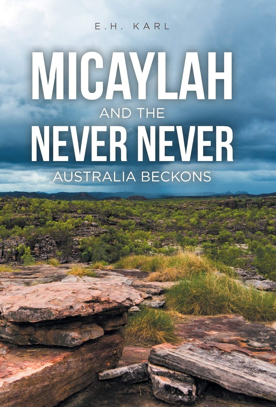 Micaylah and the Never Never: Australia Beckons,Used