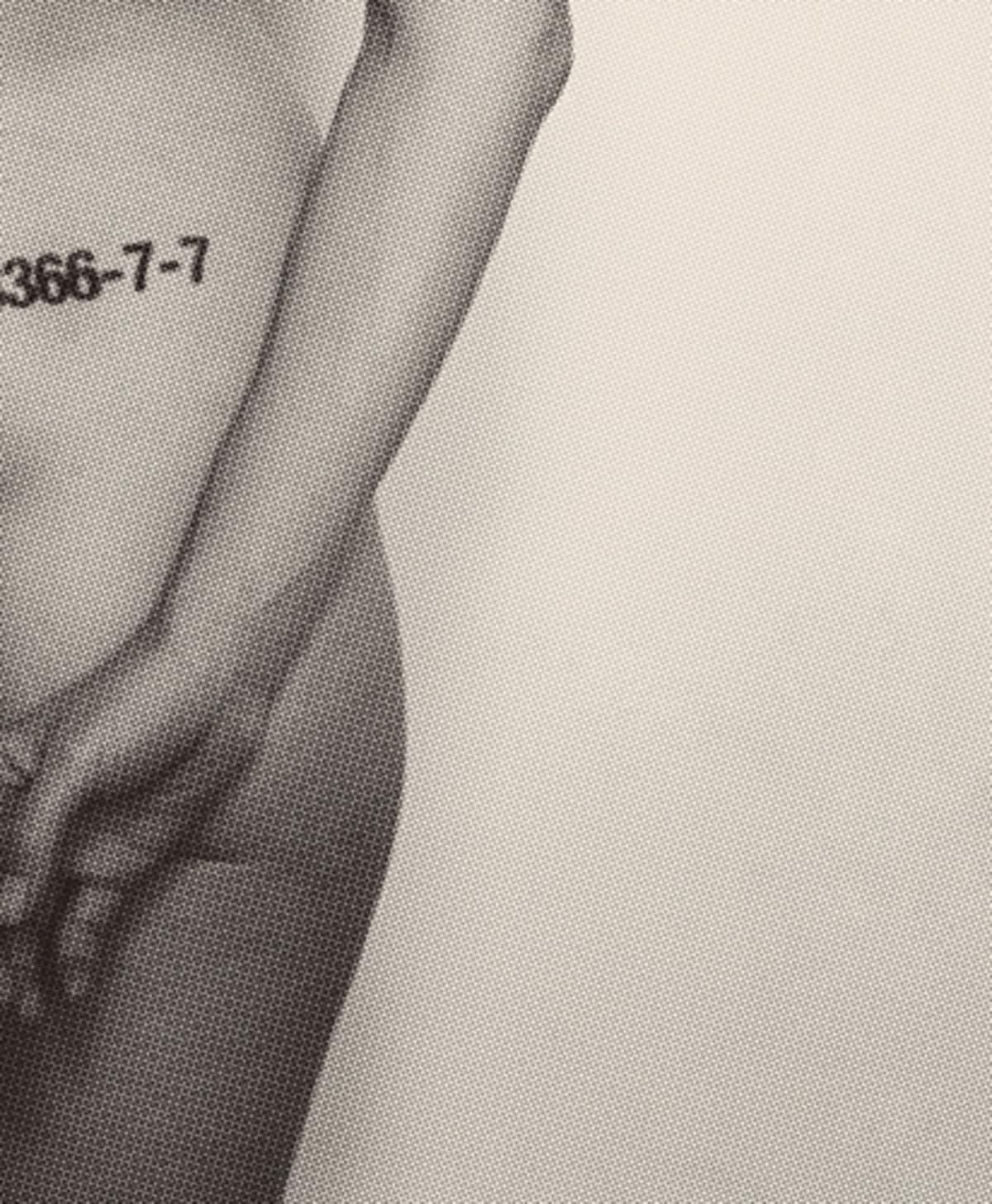 Fiona Banner: Performance Nude