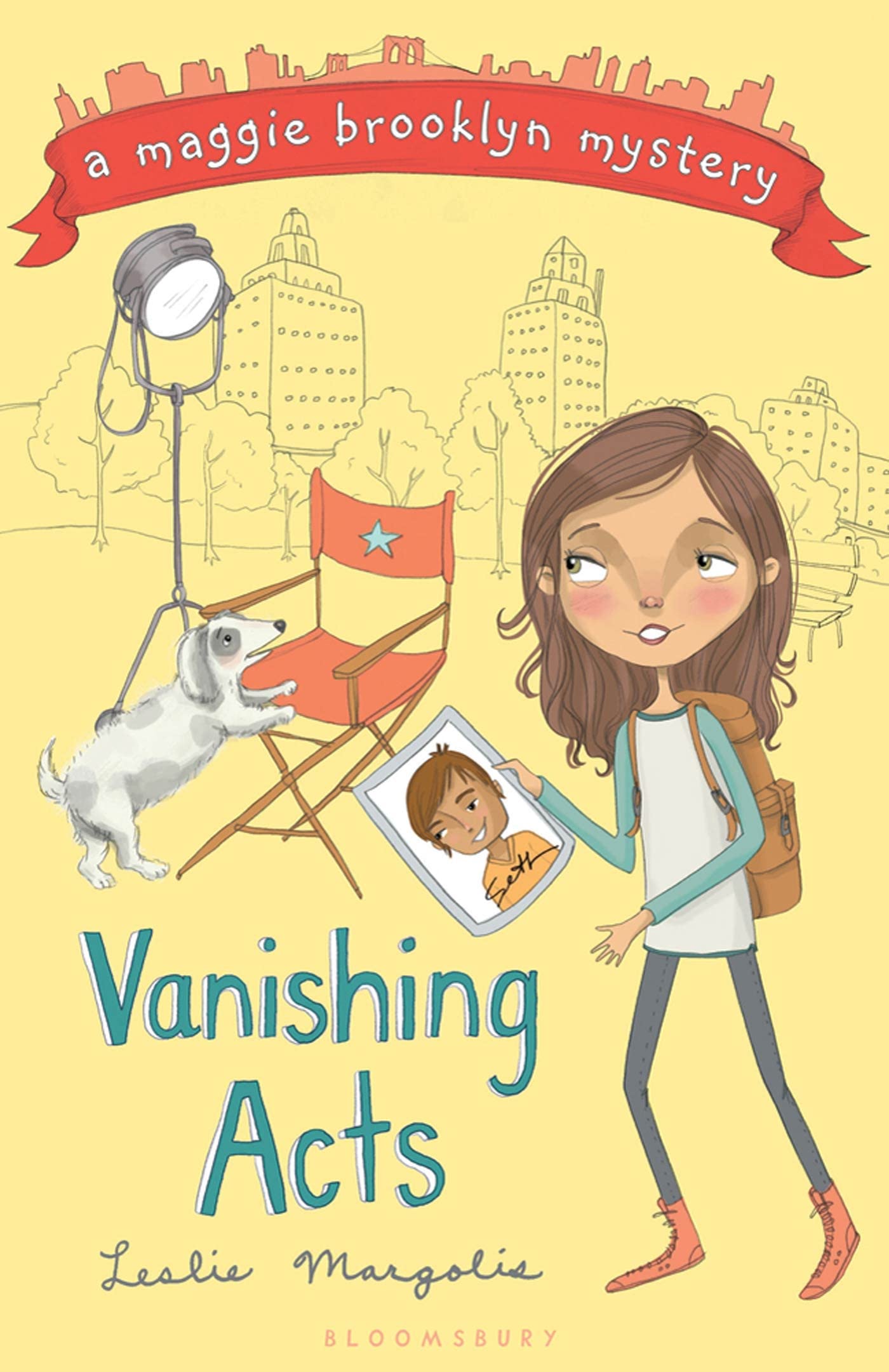 Vanishing Acts (A Maggie Brooklyn Mystery),Used