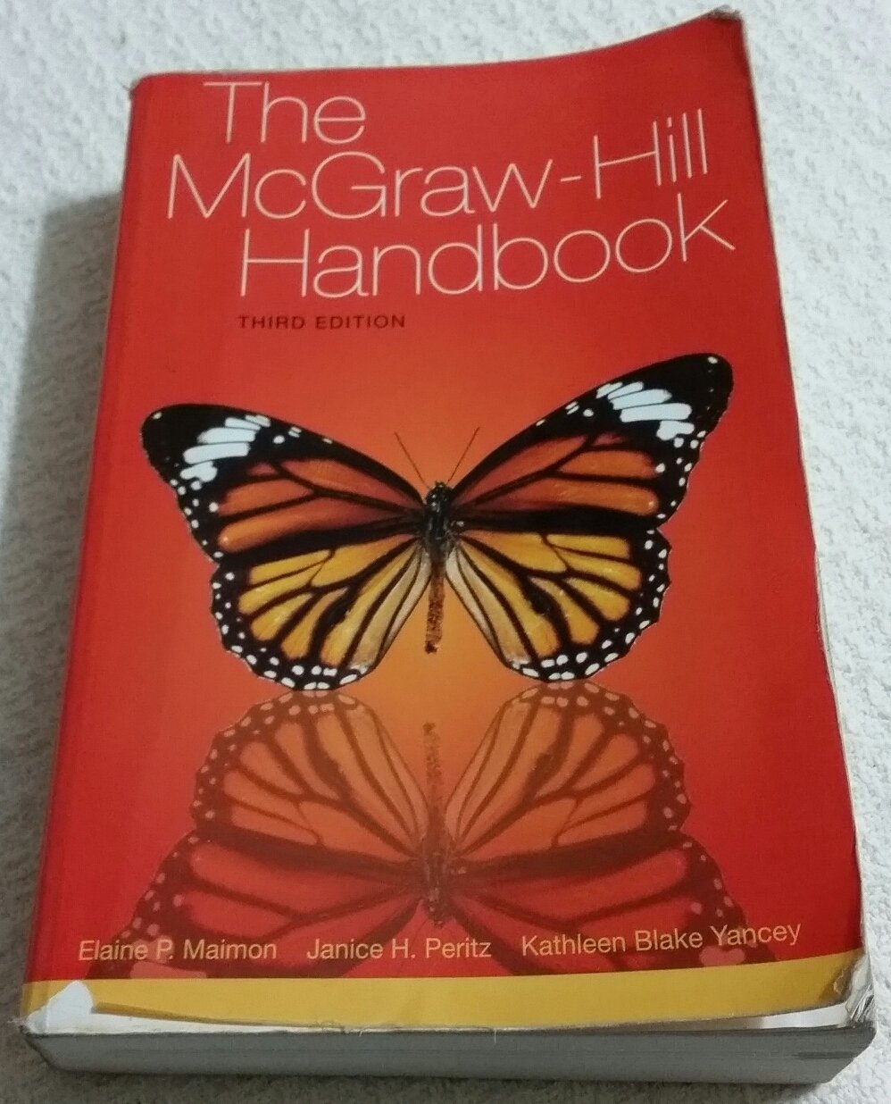 The Mcgrawhill Handbook (Paperback)