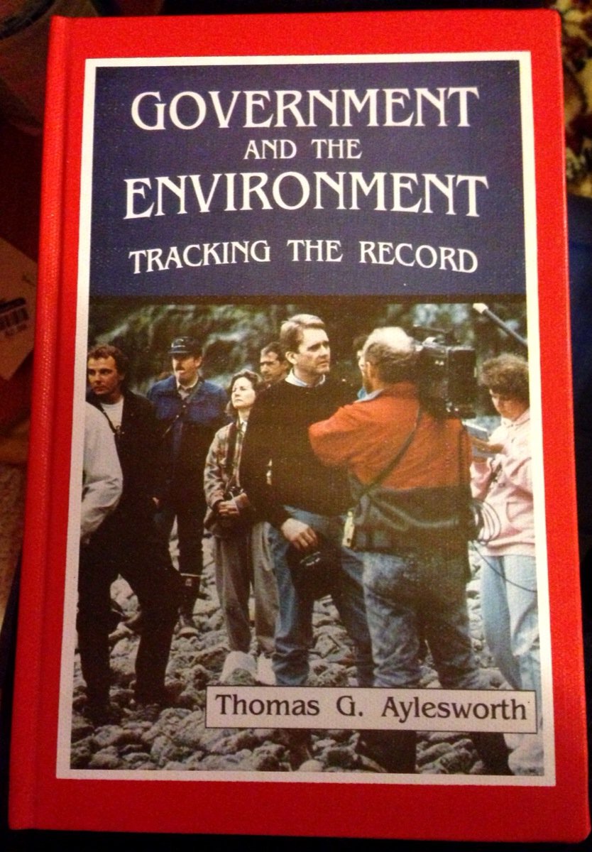 Government and the Environment: Tracking the Record (Better Earth),Used