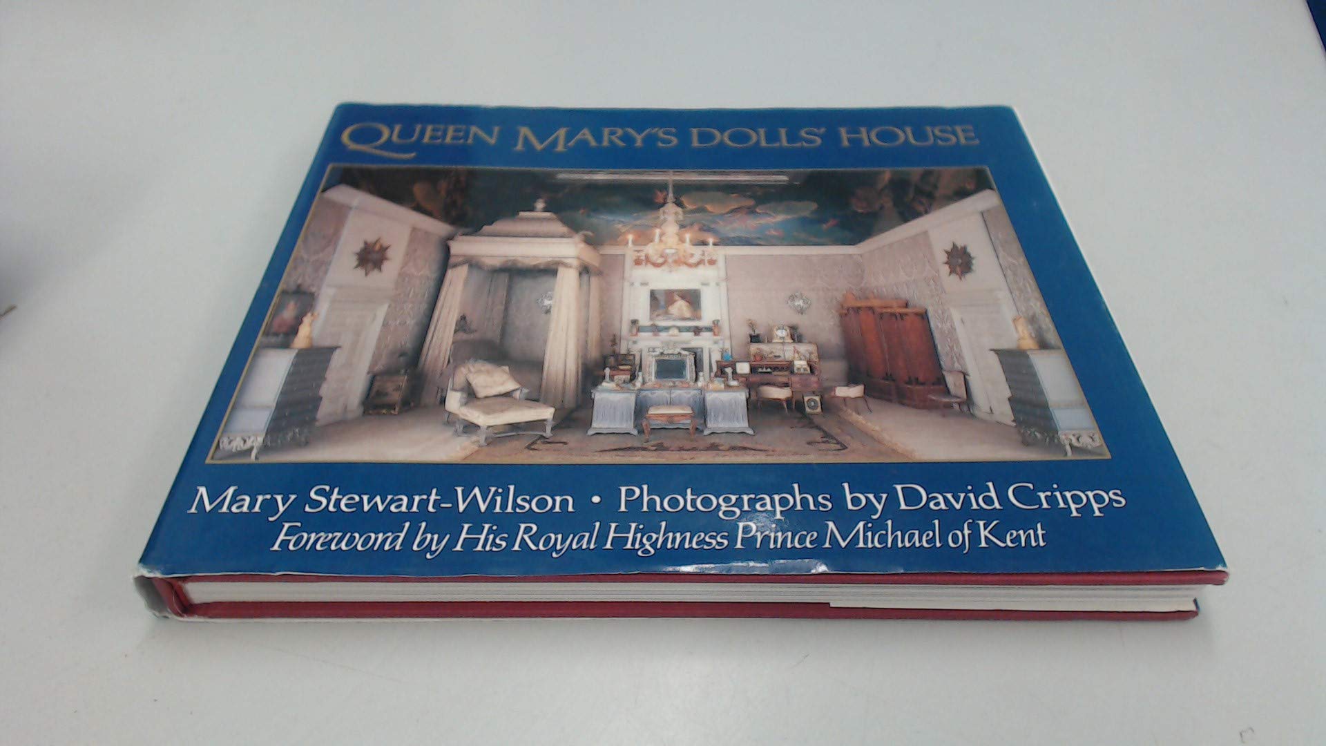 Queen Mary's Dolls House by M. S.; Abbeville Press Staff Wilson (19880503),Used