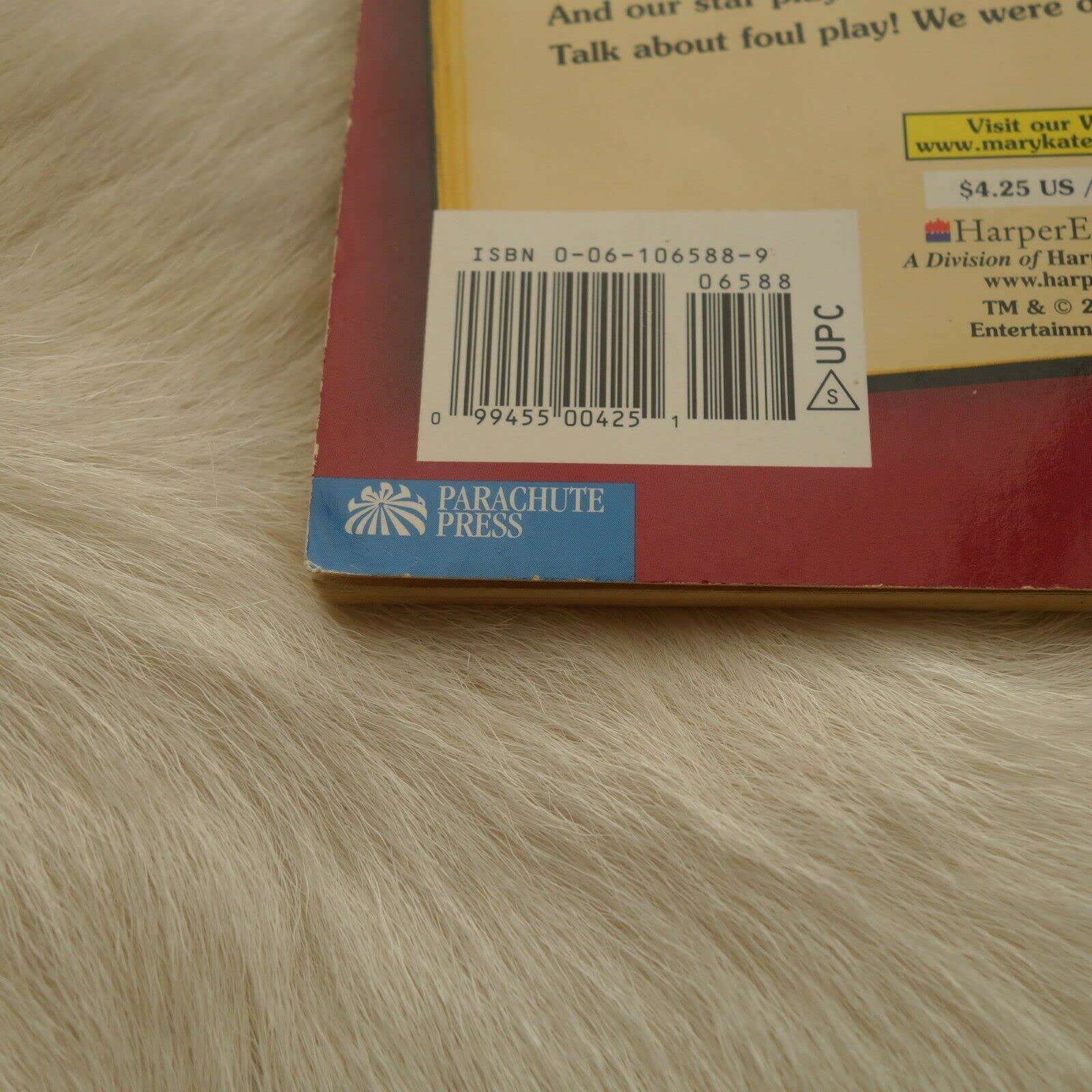 The Case of the Slam Dunk Mystery (New Adventures of MaryKate & Ashley, No. 15),Used