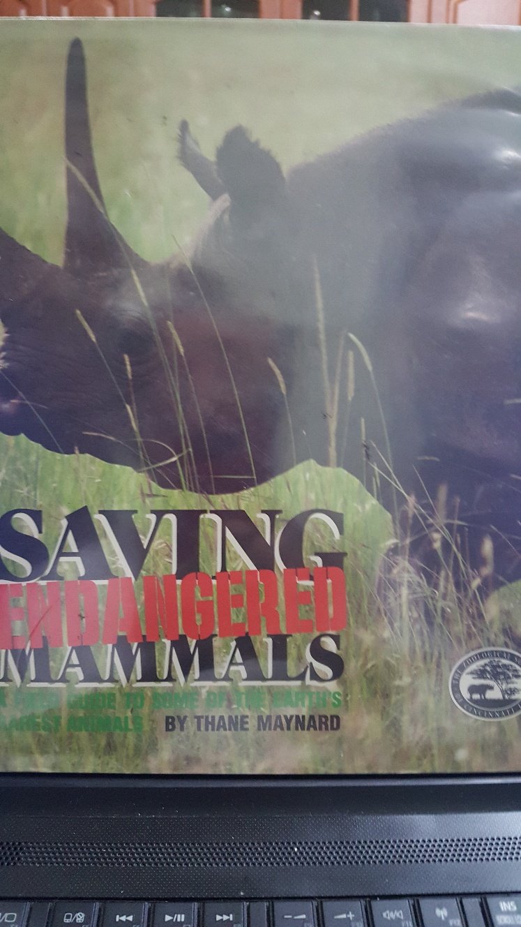 Saving Endangered Mammals: A Field Guide to Some of the Earth's Rarest Animals (Cincinnati Zoo Book),New