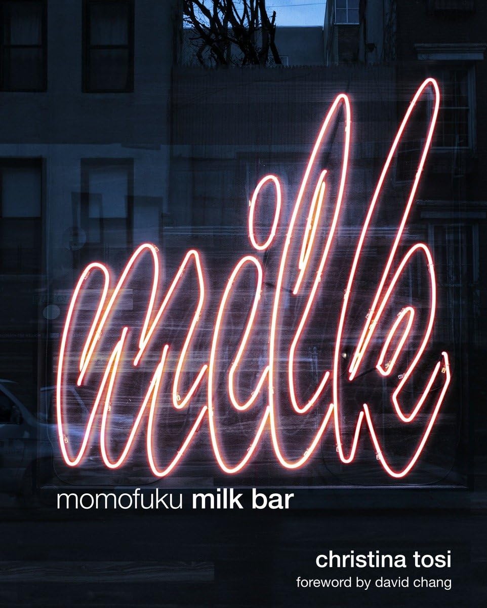 Momofuku Milk Bar: A Cookbook,Used
