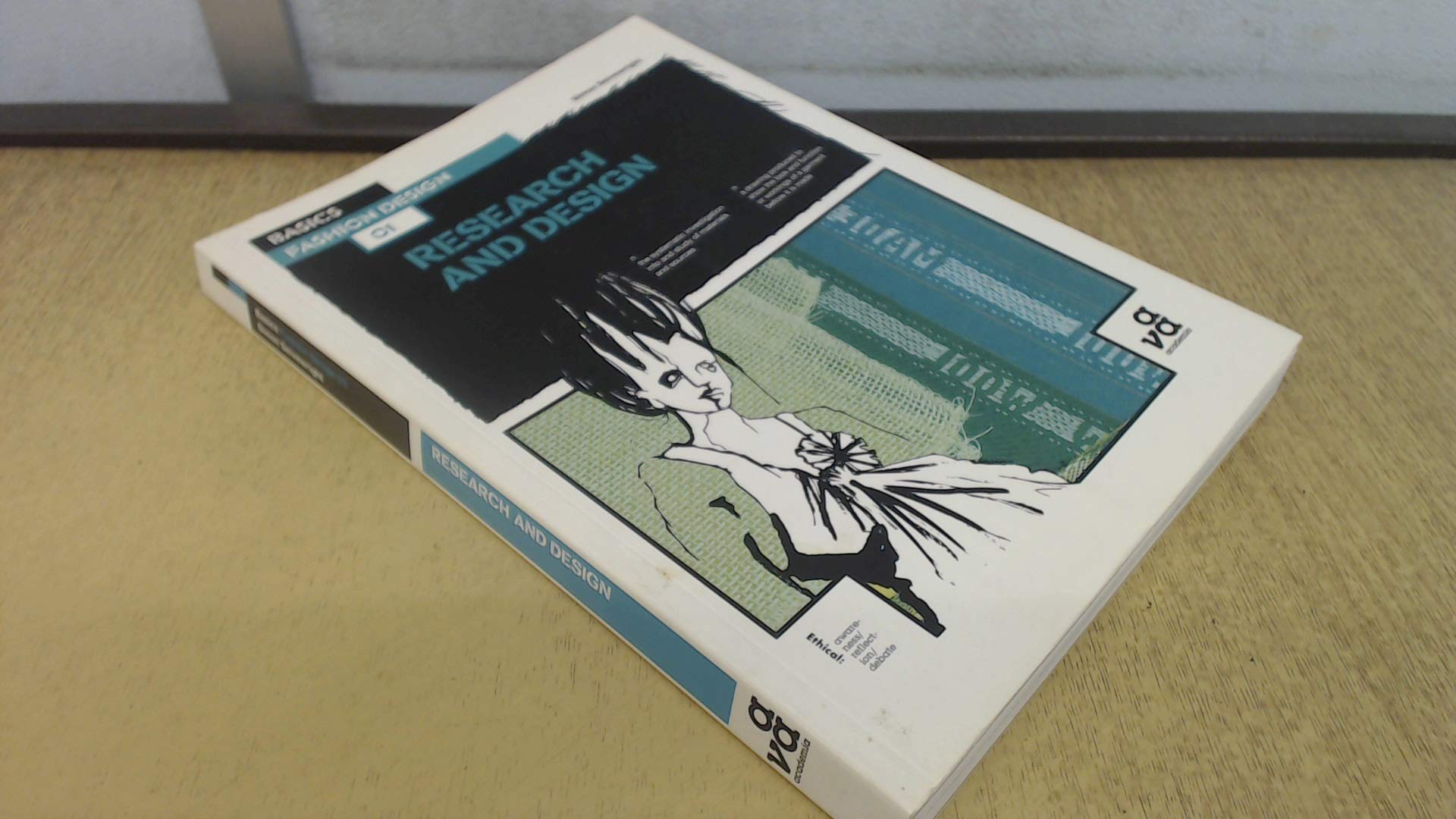 Basics Fashion Design 01: Research and Design,Used