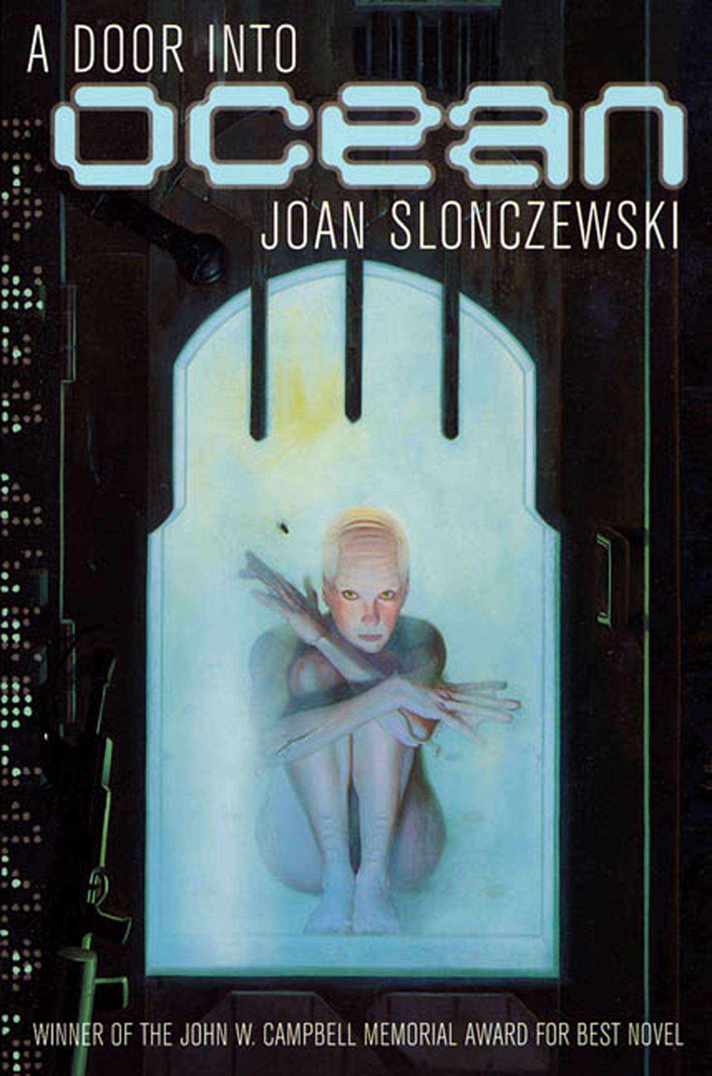 A Door Into Ocean (Elysium Cycle, 1),New