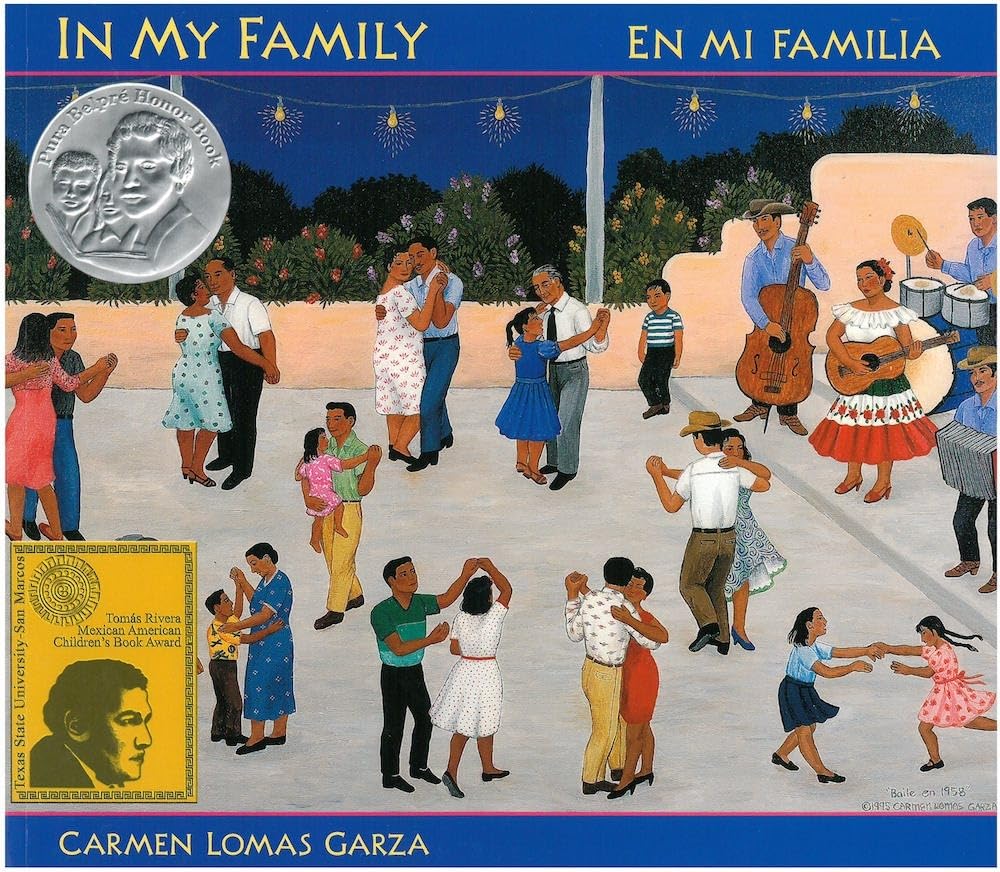 In My Family/En mi familia (Family Pictures),Used