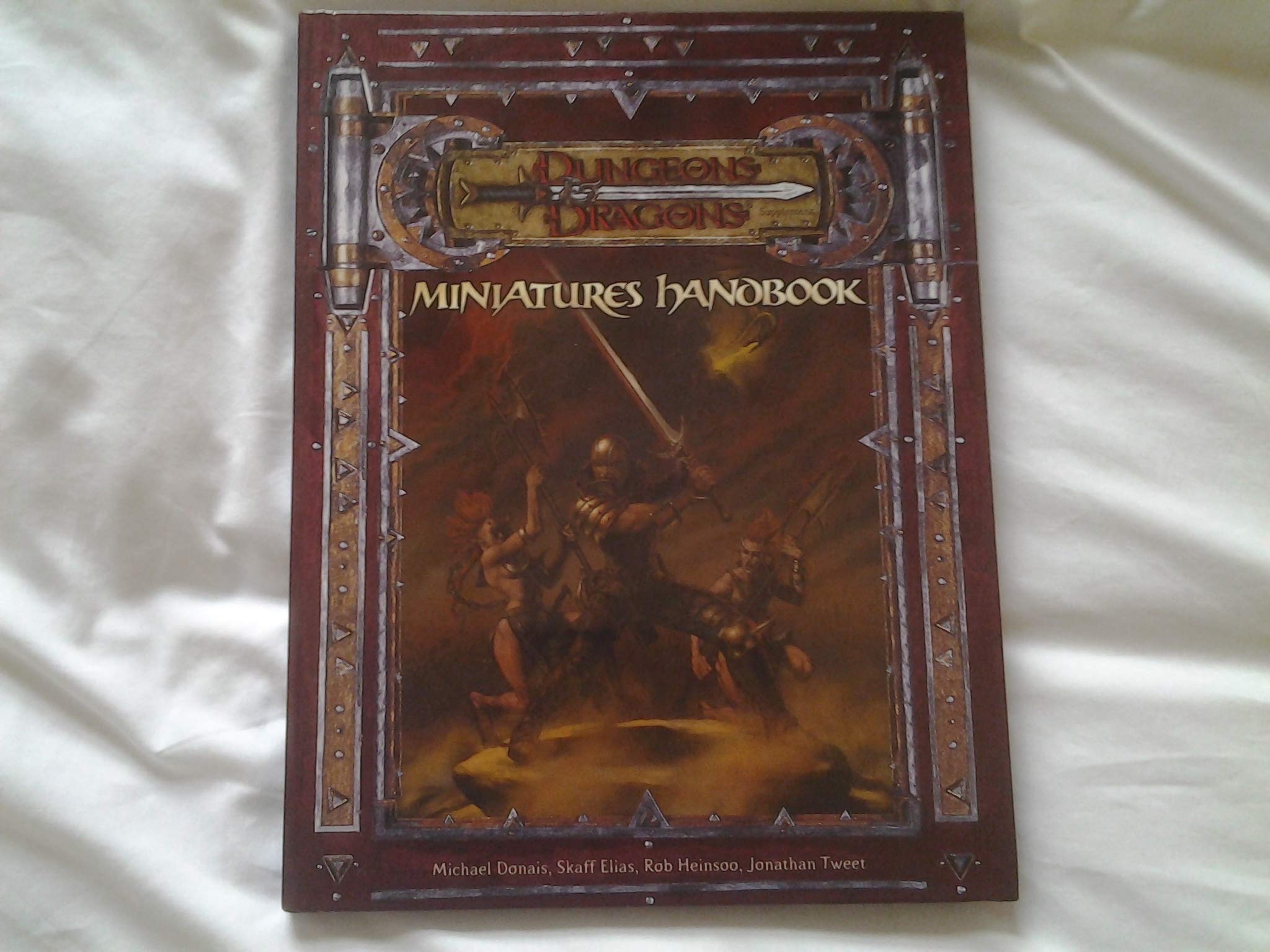 Miniatures Handbook (Dungeons & Dragons Supplement),Used