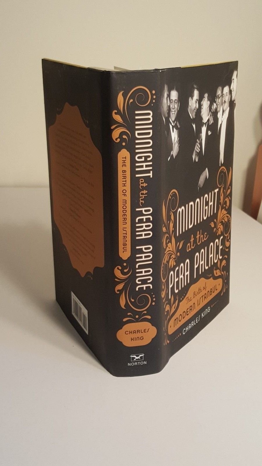 Midnight At The Pera Palace: The Birth Of Modern Istanbul-new