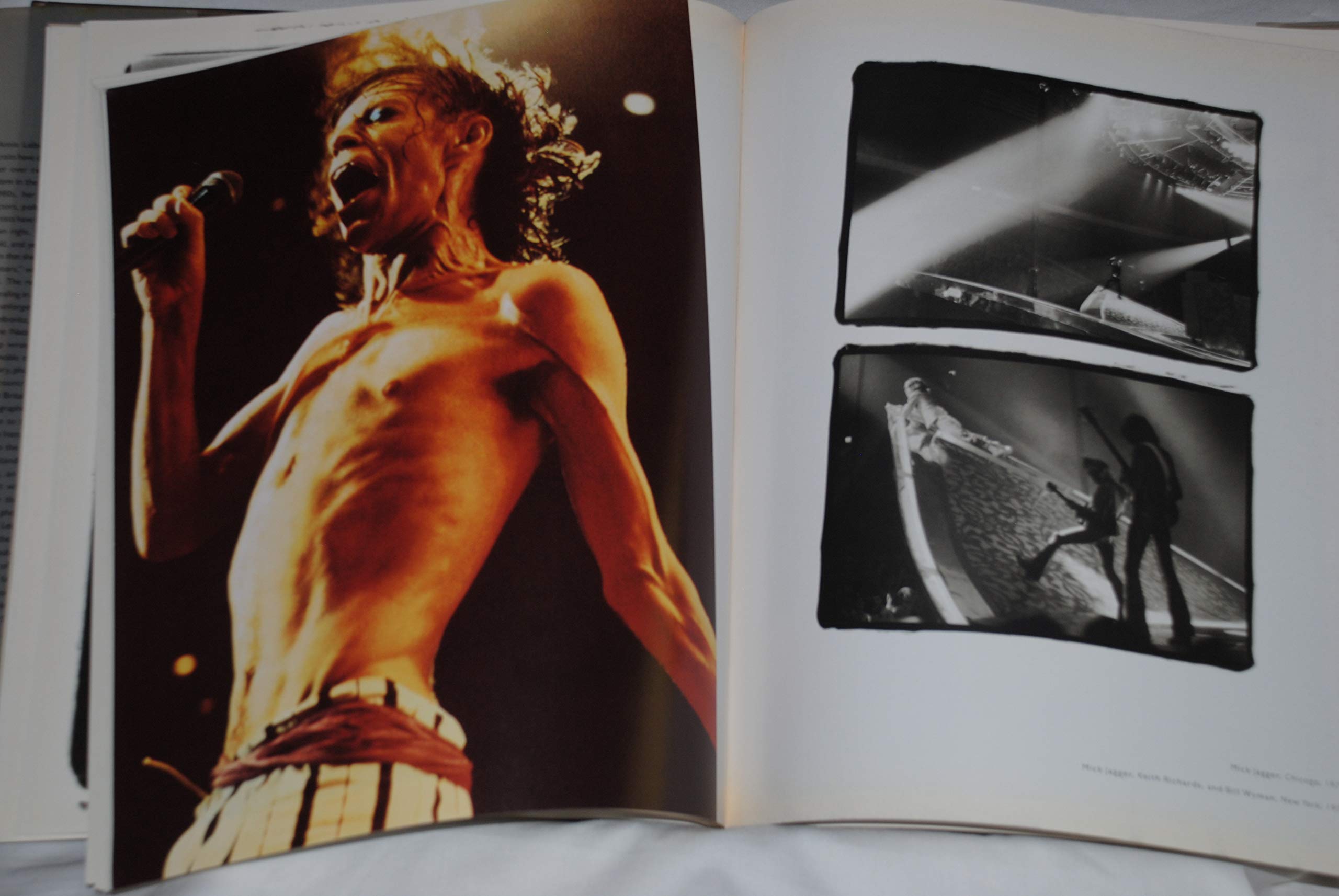 Annie Leibovitz, Photographs, 19701990 : Including a Conversation with Ingrid Siscny,Used