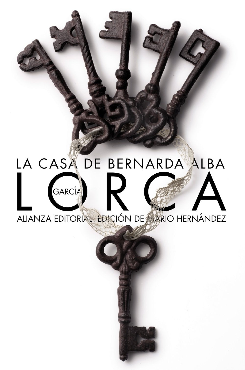 La casa de Bernarda Alba: Drama de mujeres en los pueblos de Espaa (Spanish Edition),Used