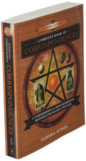 Llewellyn's Complete Book of Correspondences: A Comprehensive & CrossReferenced Resource for Pagans & Wiccans (Llewellyn's Comp,Used