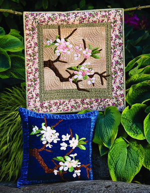 Another Season of Beautiful Blooms: Appliqud Quilts and Cushions,New