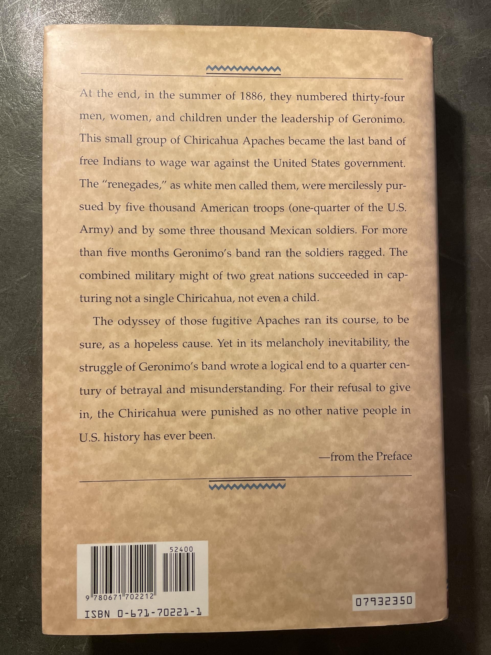 Once They Moved Like the Wind: Cochise, Geronimo, and the Apache Wars,New