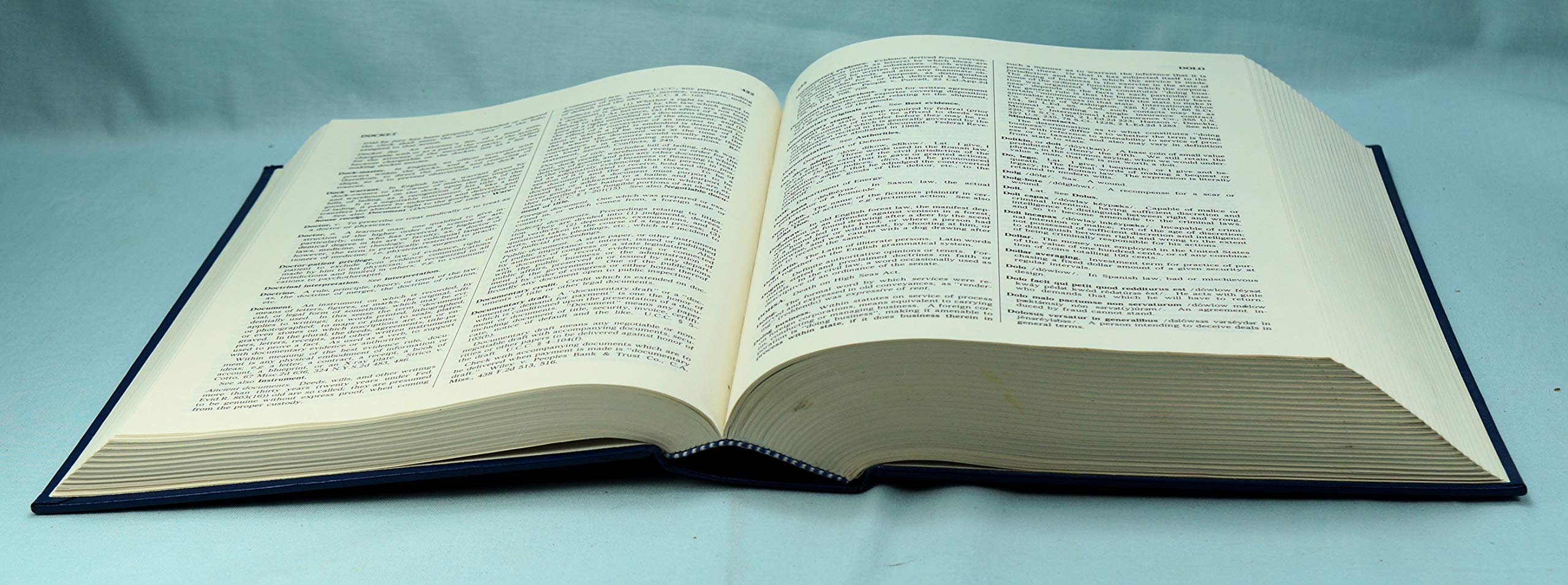 Black's Law Dictionary, 5th Edition - Definitions of American & English Jurisprudence by West Pub. Co.