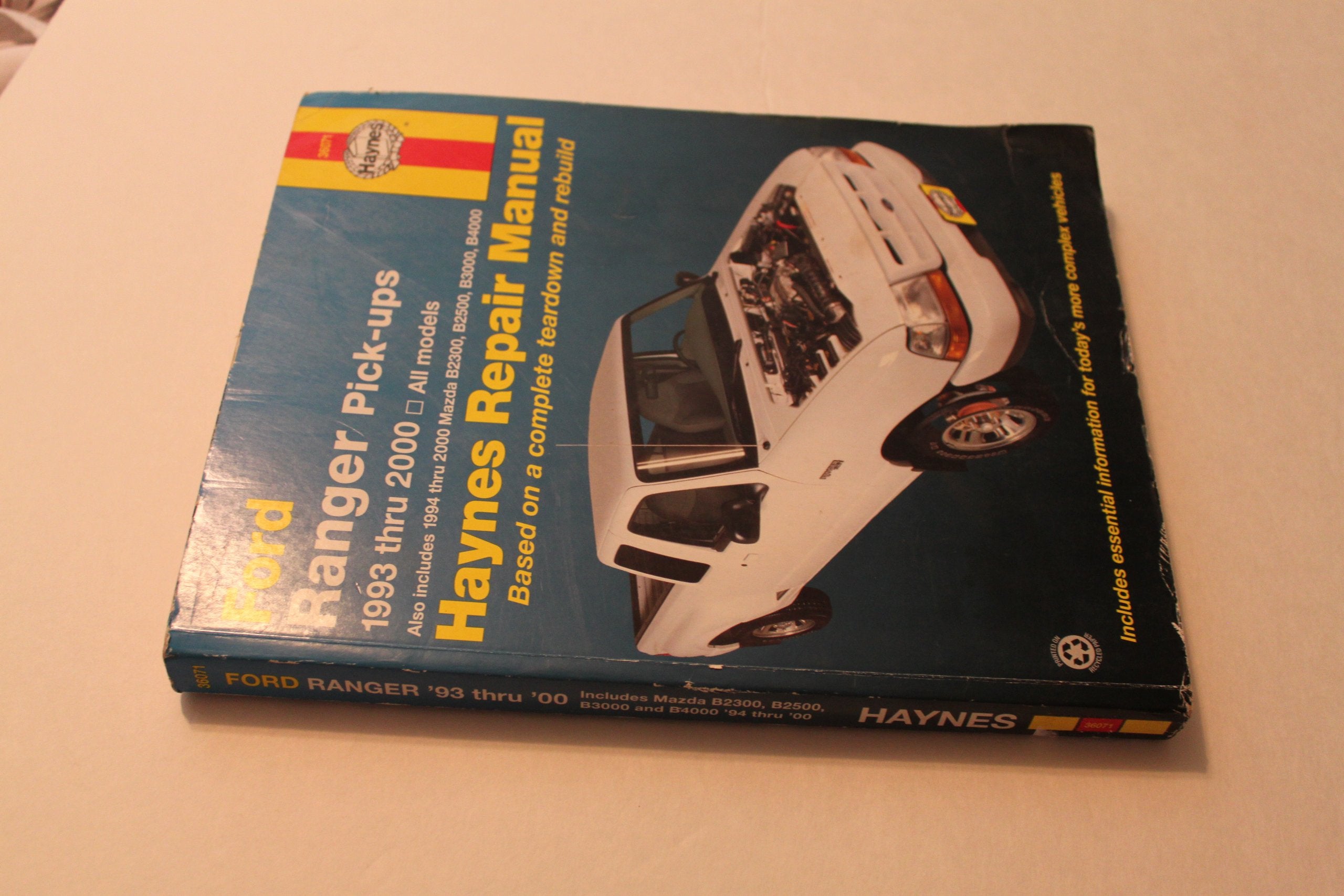 Ford Ranger & Mazda BSeries PickUps Automotive Repair Manual: All Ford Ranger Models, 19932000; All Mazda B2300, B3000, & B40,New