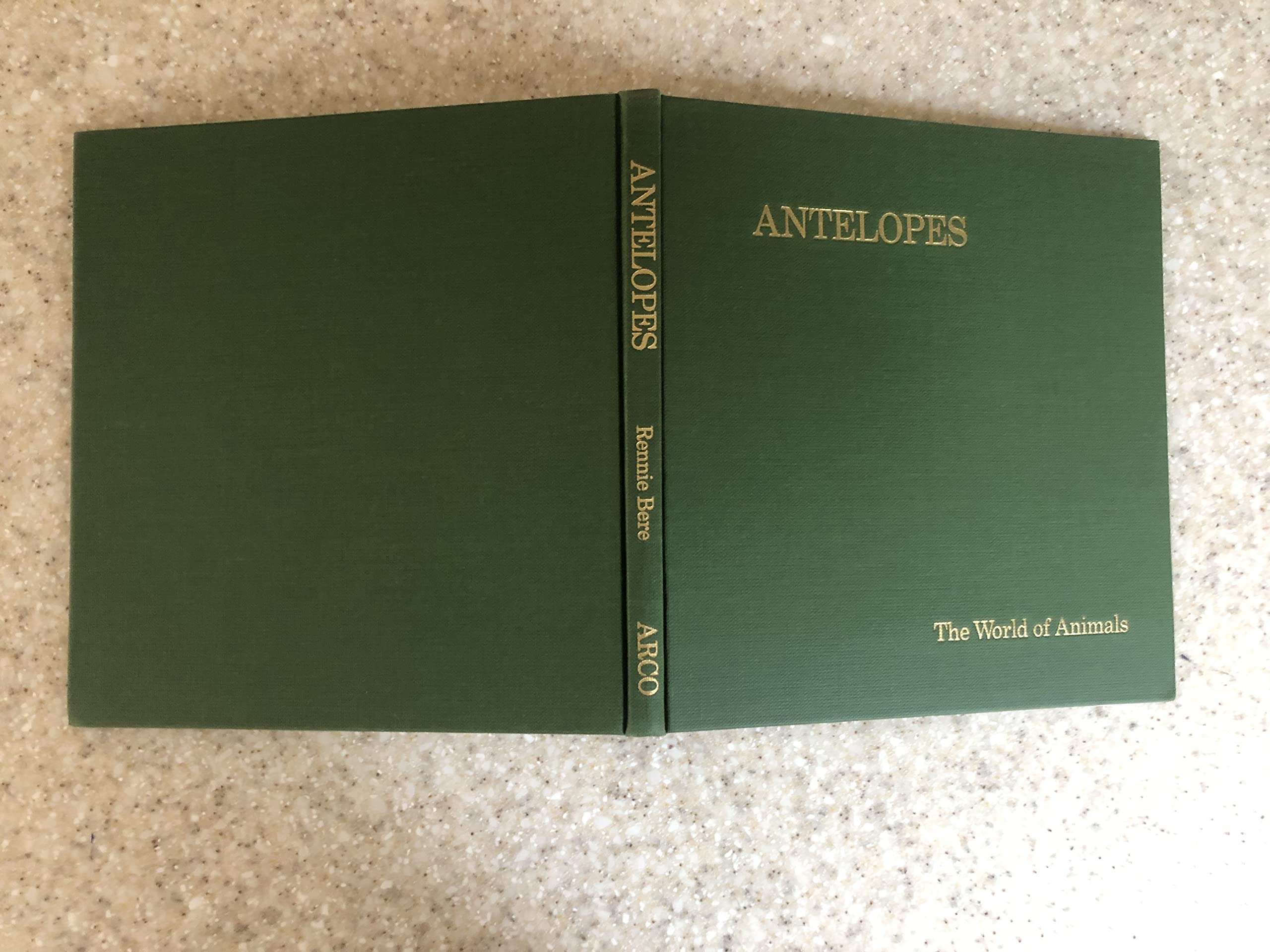 Antelopes (The World of animals),Used