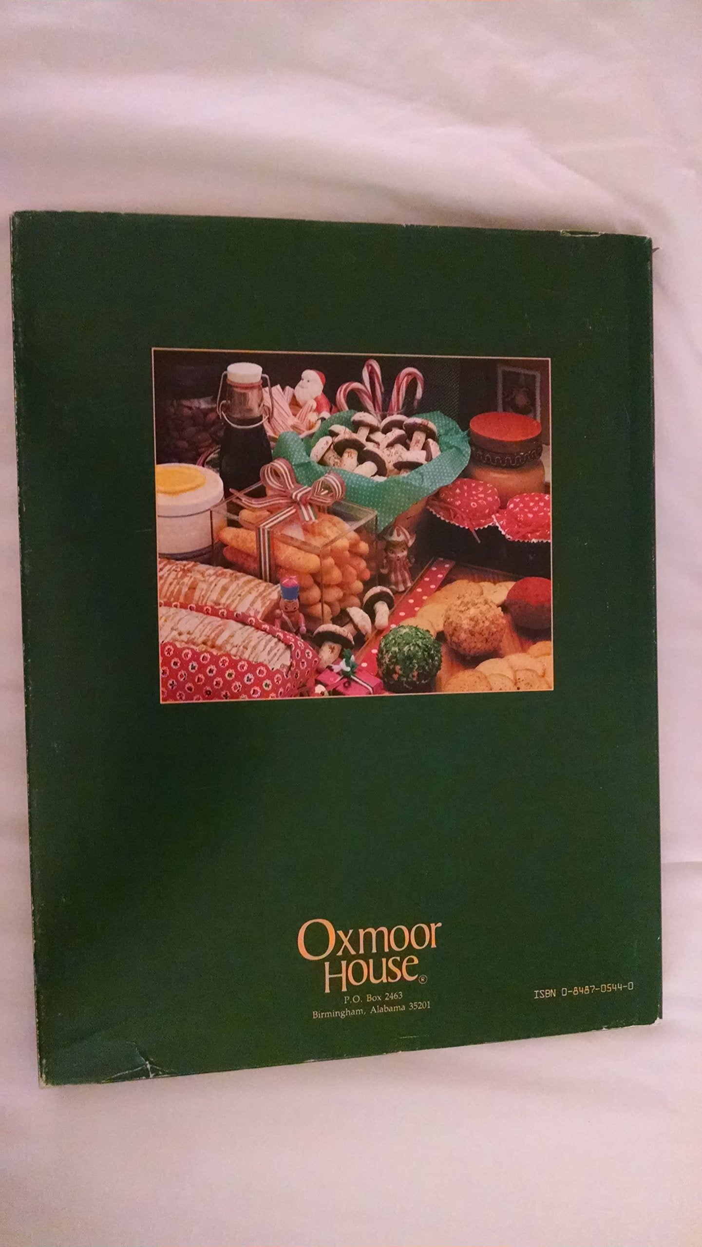 Decorating and Craft Ideas for Christmas 1983,Used