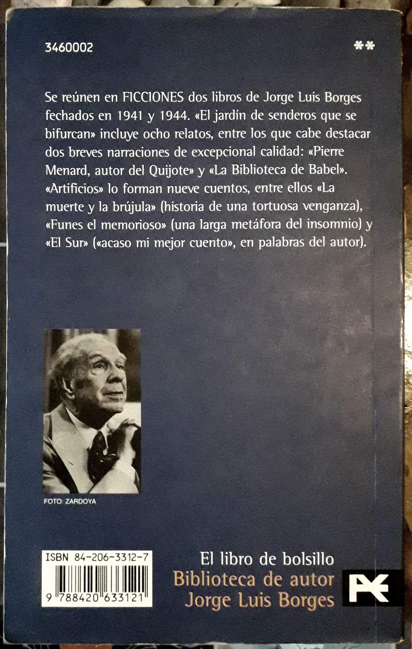 Ficciones (Spanish Edition),Used