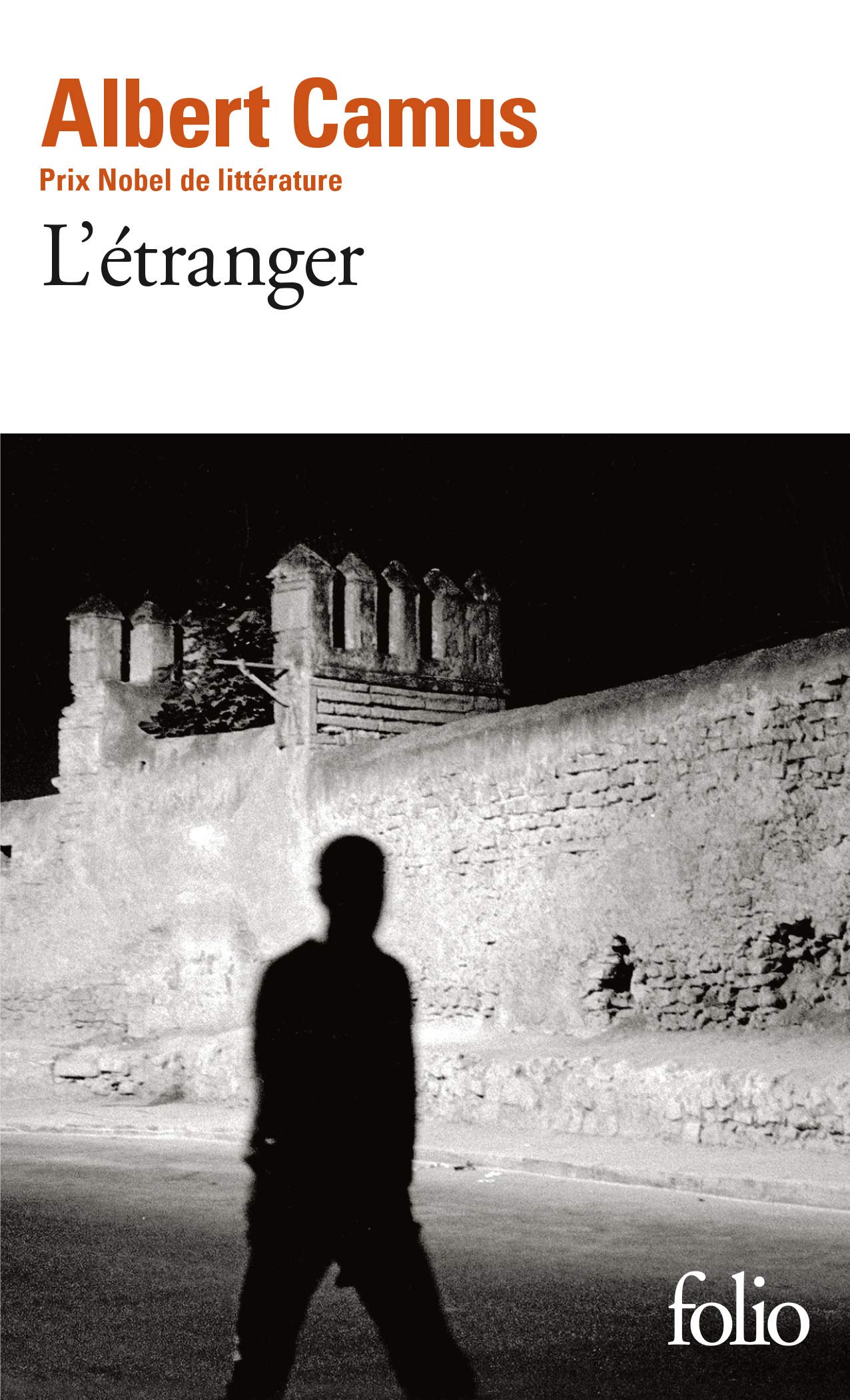 L'tranger (Collection Folio, no. 2) (French Edition),Used
