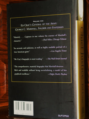CHIEF JUSTICE: A Biography of Earl Warren,Used