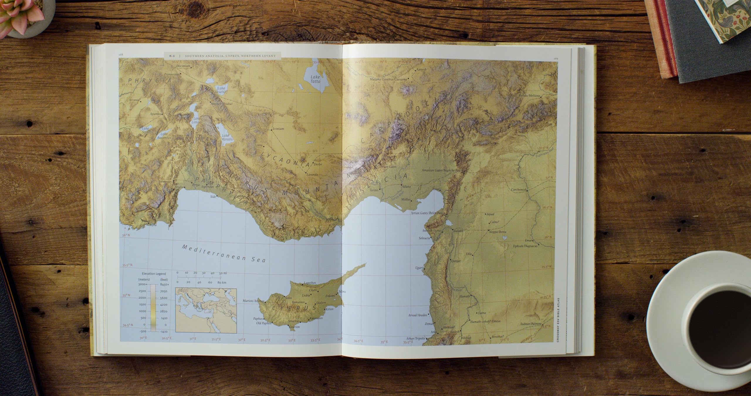 Crossway ESV Bible Atlas,Used
