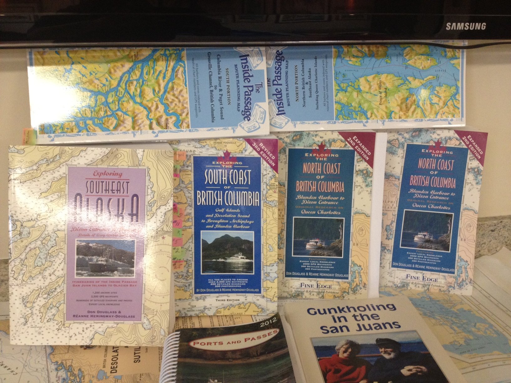 Exploring the Southeast Alaska : Dixon Entrance to Skagway ; Details to Every Harbor and Cove : Itineraries of the Inside Passag,Used