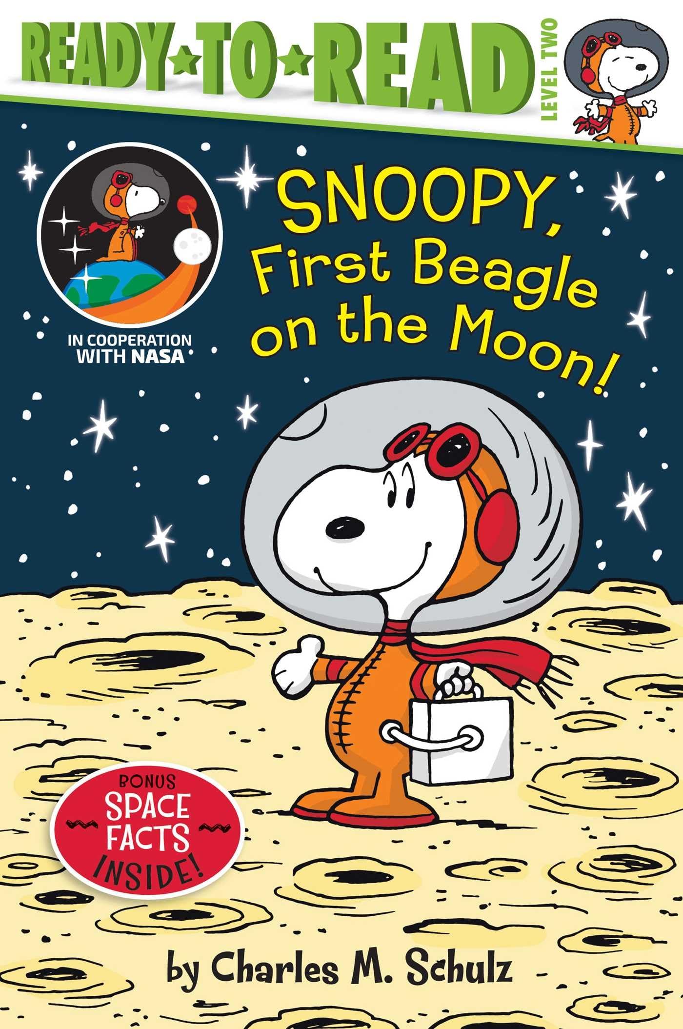 Snoopy, First Beagle on the Moon!: ReadytoRead Level 2 (Peanuts),New