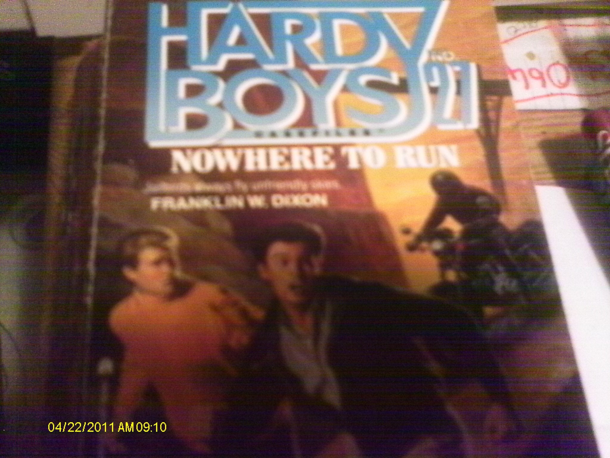 Nowhere To Run (Hardy Boys, No. 27)-new