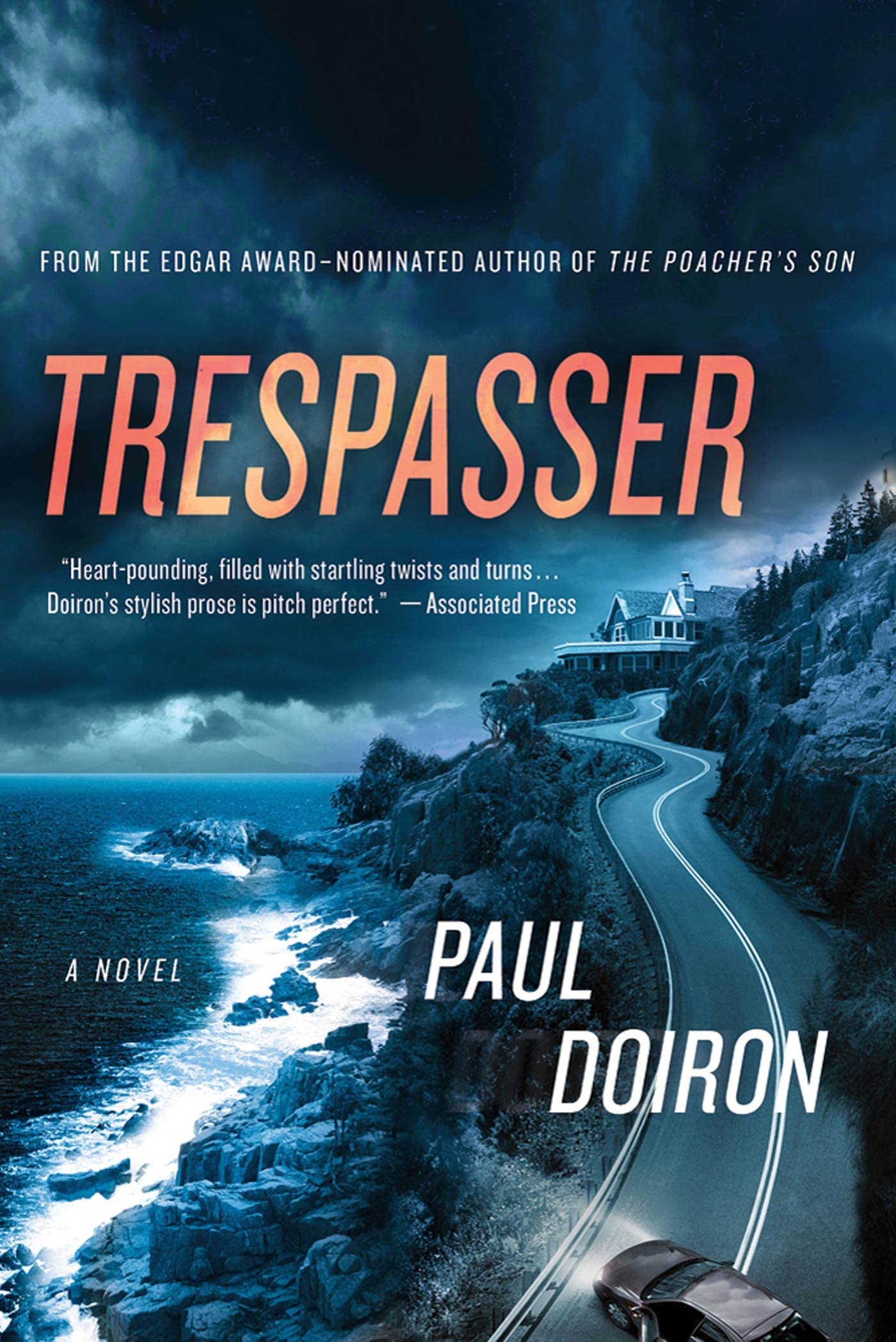 Trespasser: A Novel (Mike Bowditch Mysteries, 2),Used