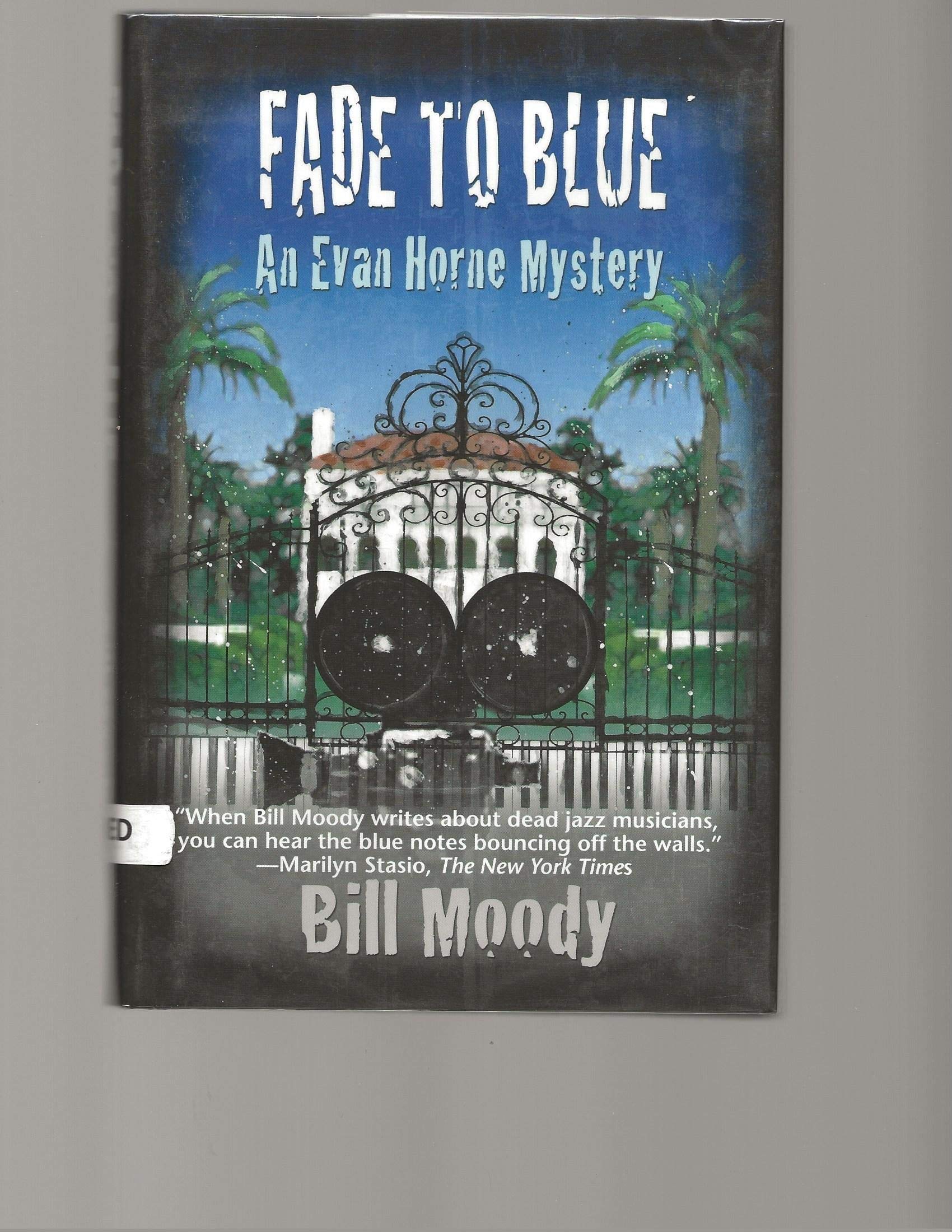 Fade to Blue (Evan Horne Series),Used