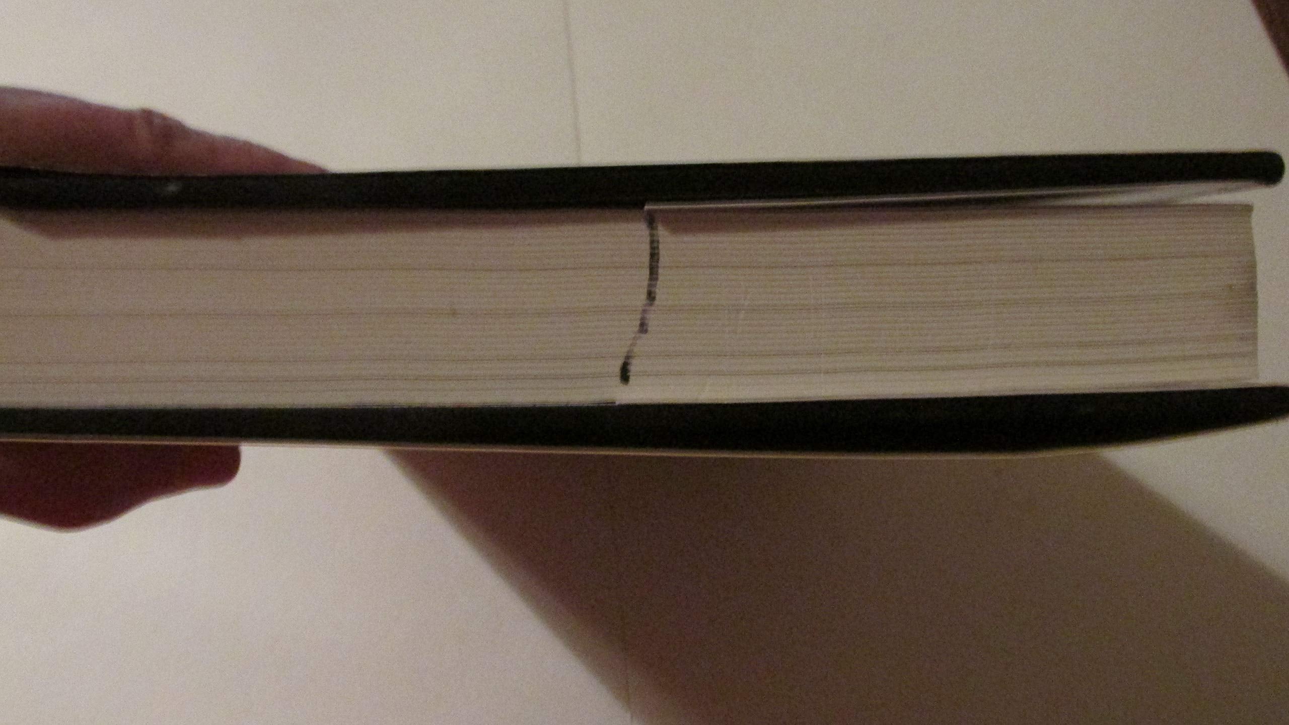 Textile Designs: Two Hundred Years of European and American Patterns for Printed Fabrics Organized by Motif, Style, Color, Layou,New