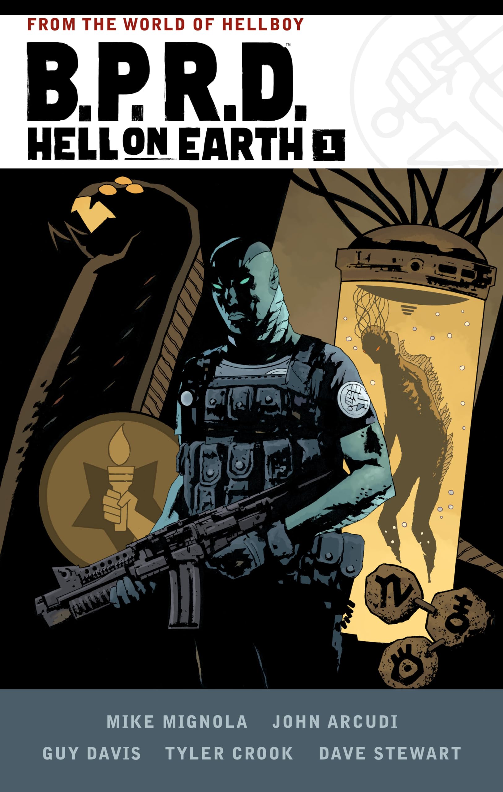 B.P.R.D. Hell on Earth Volume 1 (Bureau for Paranormal Research and Defense),Used