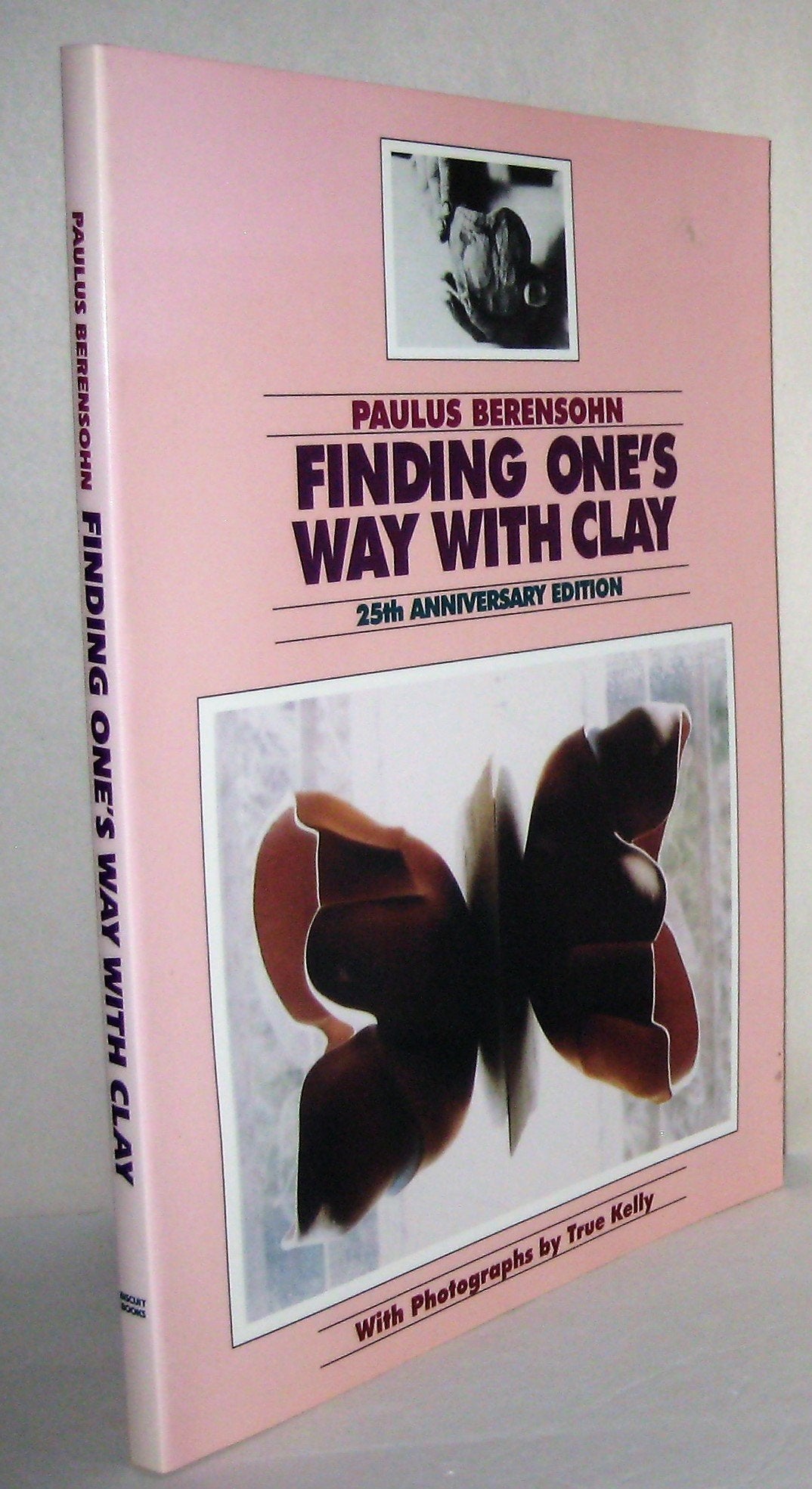 Finding One'S Way With Clay: Creating Pinched Pottery And Working With Colored Clays,Used