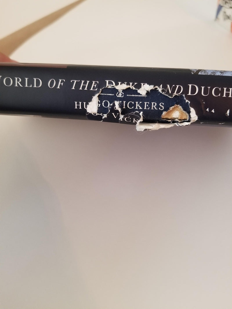 The Private World of the Duke and Duchess of Windsor,Used
