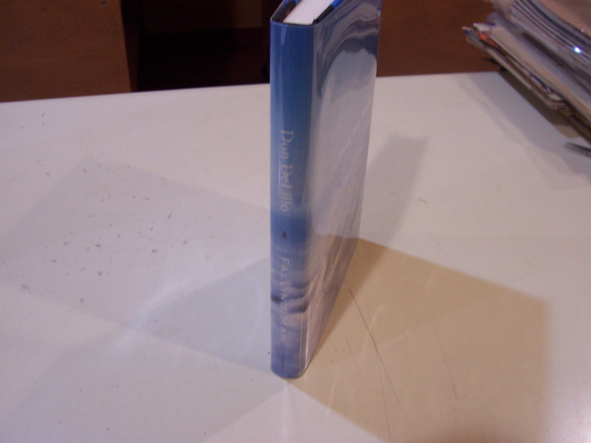 Falling Man: A Novel,New
