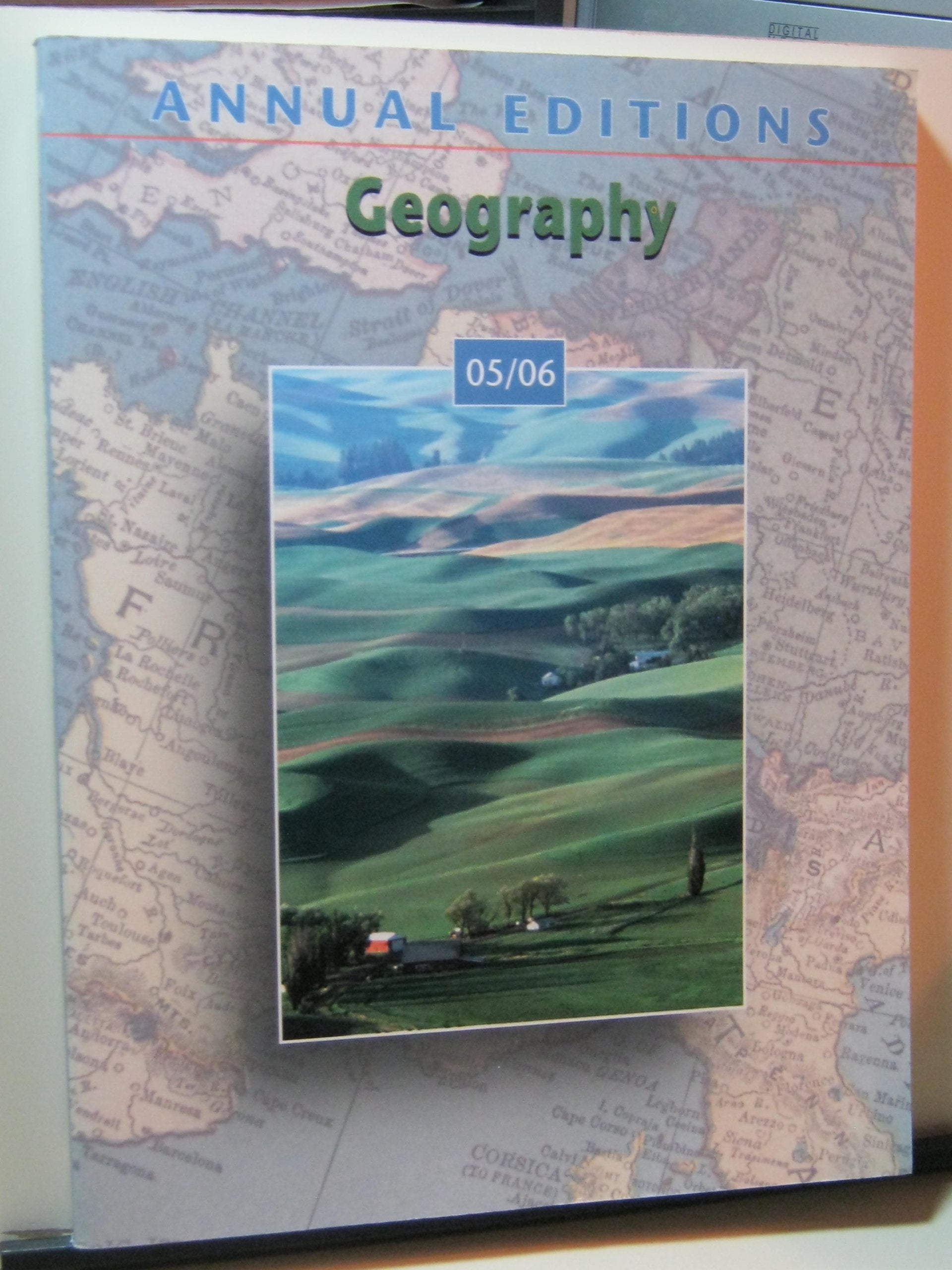 Annual Editions: Geography 05/06,Used